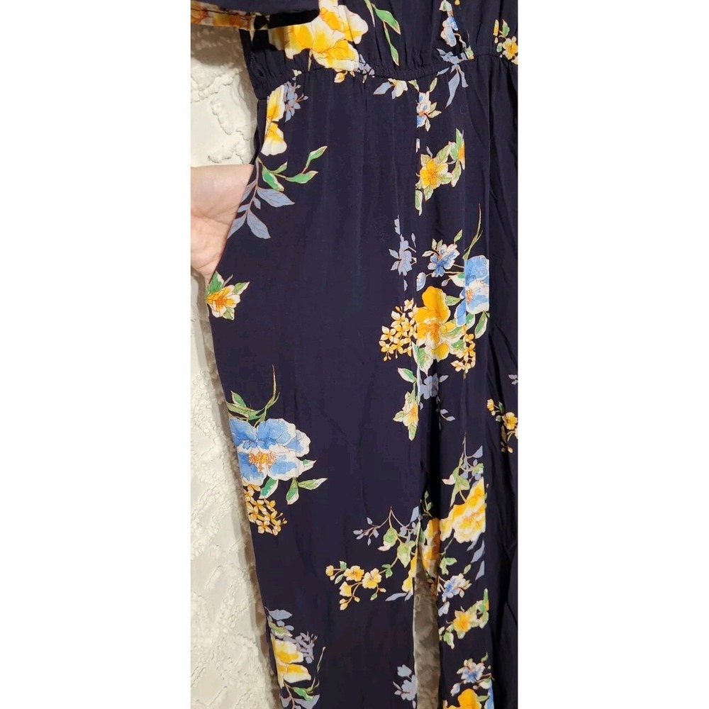 Band Of Gypsies Jumpsuit Womens M Floral Boho Navy‎ Yellow Flutter Sleeve P102 - Picture 7 of 13